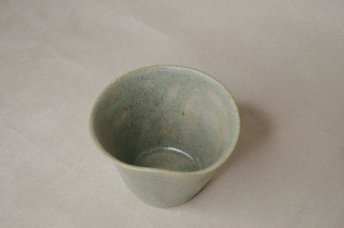 Tasse tulipe vert thé.