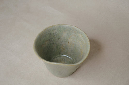 Tasse tulipe vert thé.