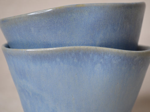 Tasse tulipe bleu ciel.