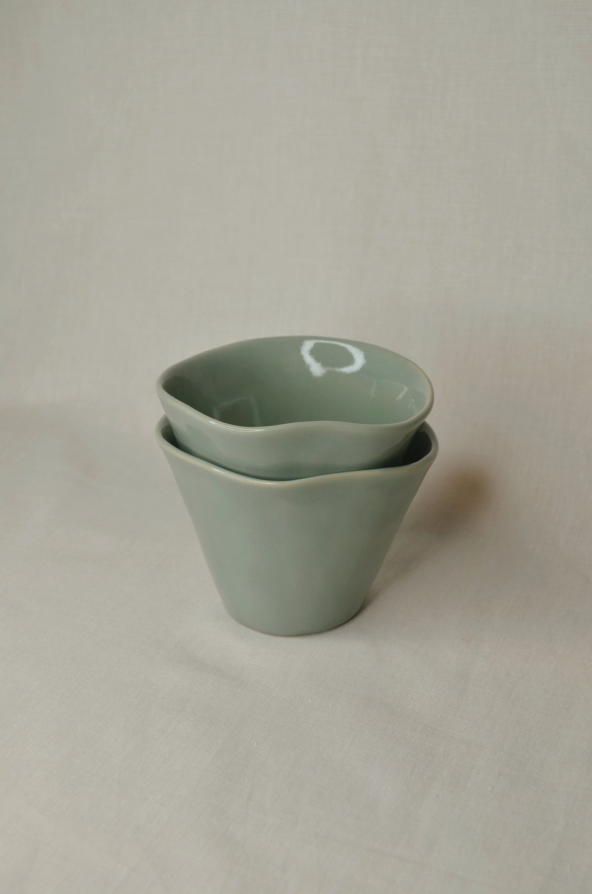 Tasse tulipe turquoise pâle.
