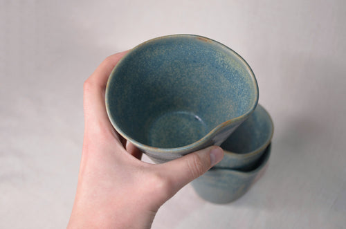 Tasse tulipe bleu océan.