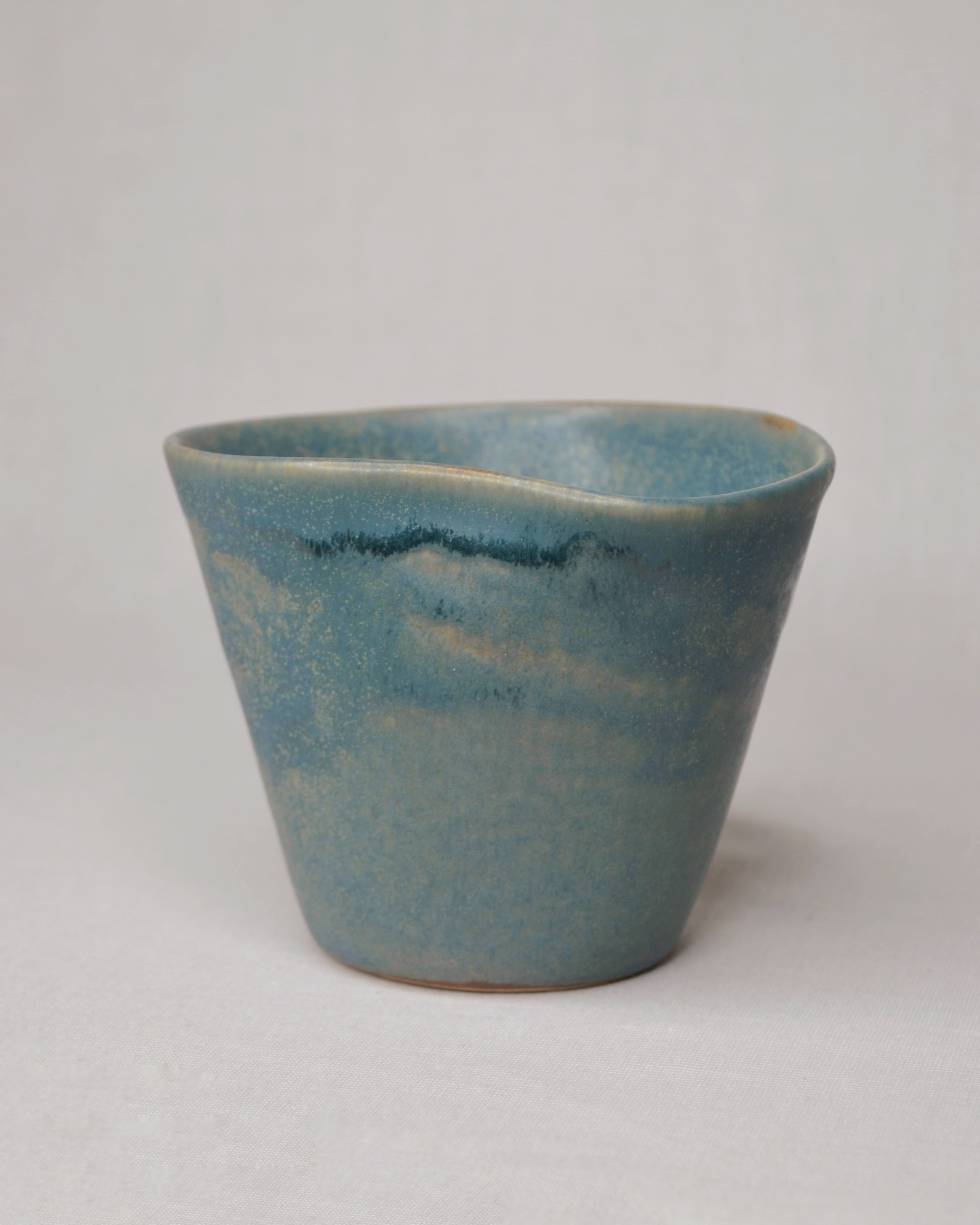 Tasse tulipe bleu océan.