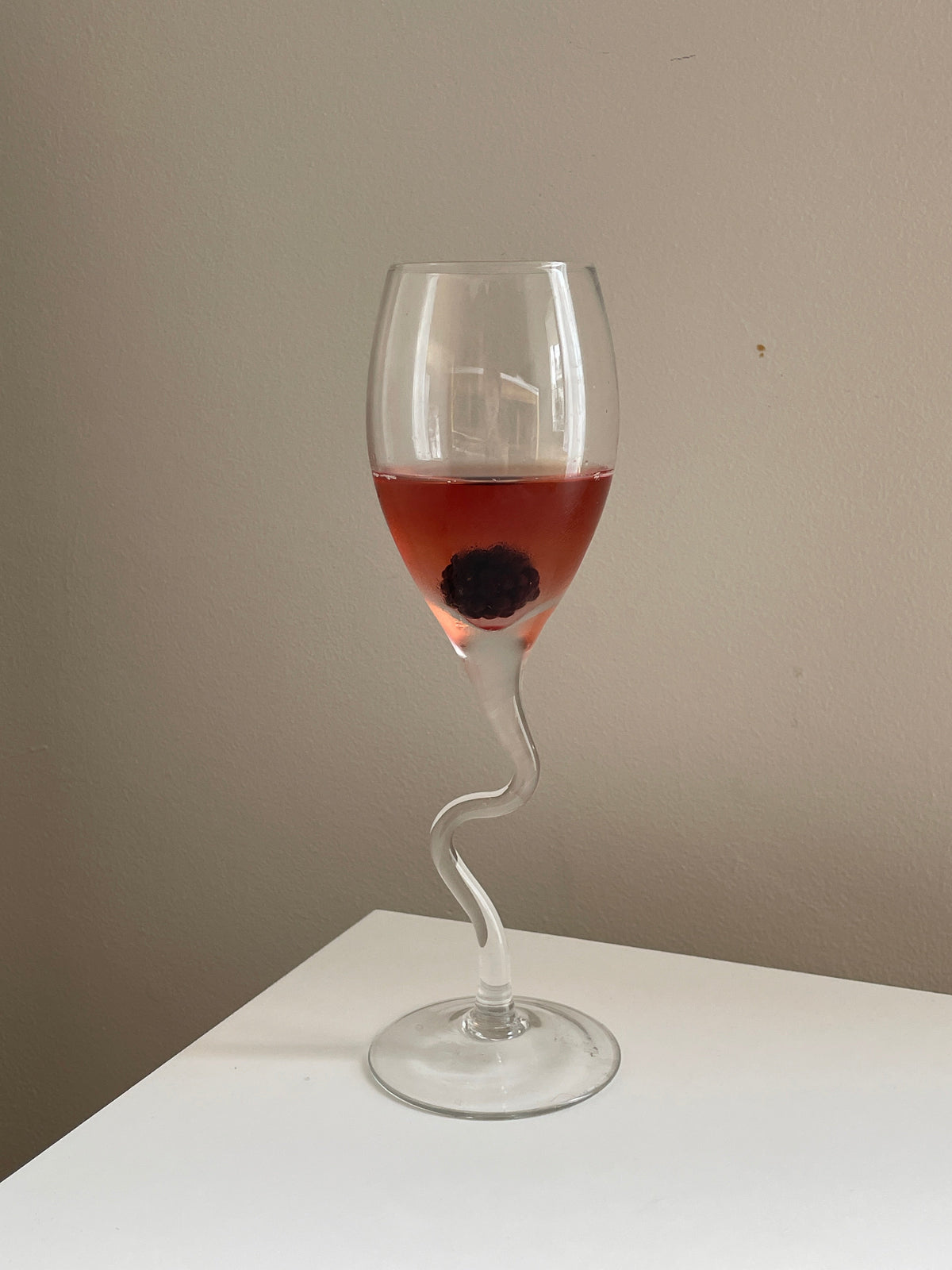 Verres ondulés champagne.